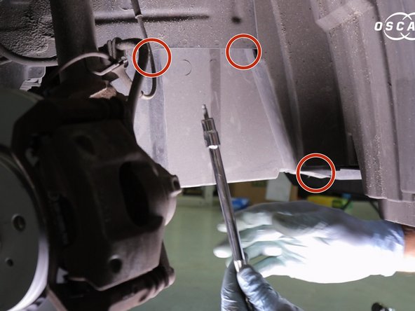 Revisser le trois vis