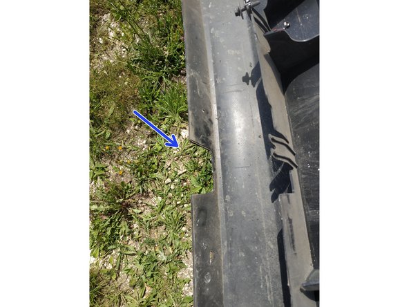 couper le pare-chocs