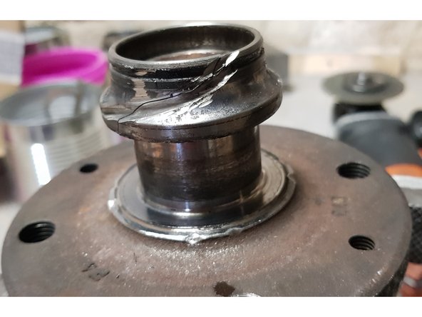 Du coup, je n'ai pas insisté et ai utilisé la disqueuse.