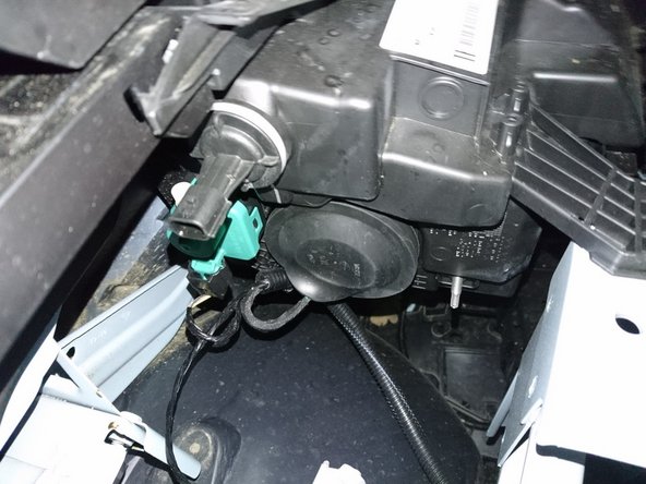 Verrouiller le support en le tournant dans le sens des aiguille d'une montre