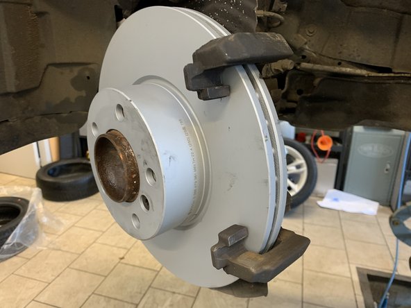 Installer les nouvelles plaquettes