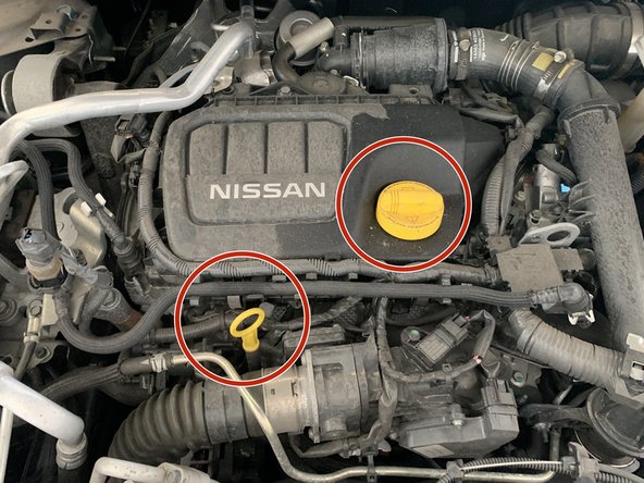 Verser l'huile préconiser par le constructeur dans le moteur par l'orifice de remplissage.