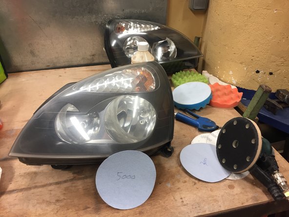 Scratcher le papier grain 5000 .