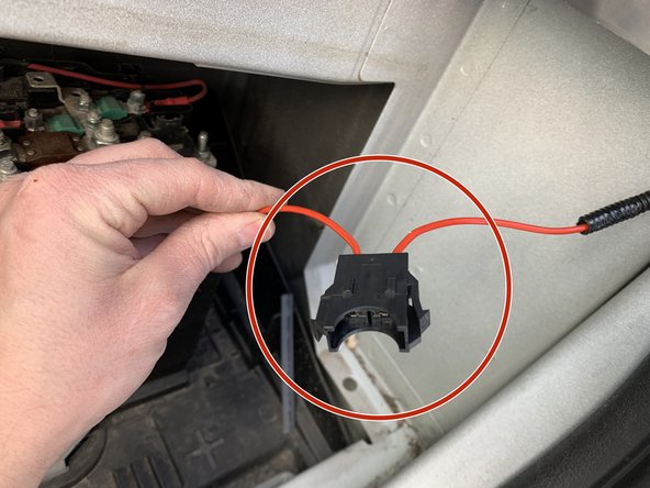 Installer le porte fusible