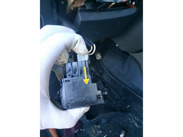 et appuyer pour verrouiller (on doit entendre un &quot;clic&quot;)