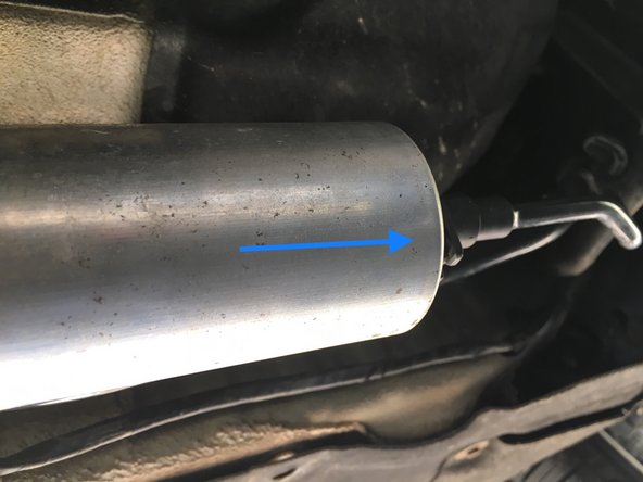 Emboîter le nouveau filtre dans la cosse.