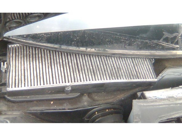 vous avez maintenant accès au filtre d'habitacle.