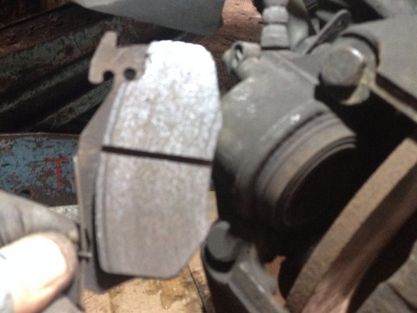 
Identify the position of the pads, there is a direction for reassembly
