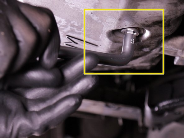 Resserrer le bouchon avec un carré de vidange