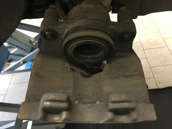 Démonter les plaquettes de frein