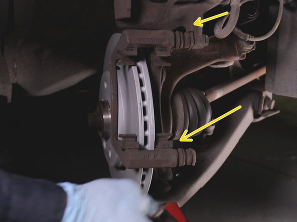 Reposer la chape de l'étrier