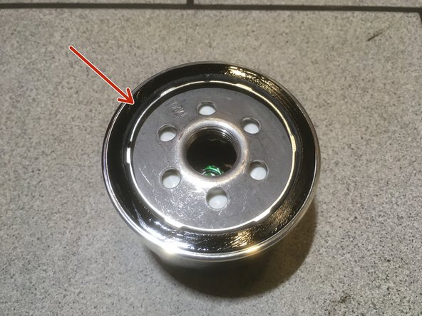 Lubrifier le joint du nouveau filtre à huile