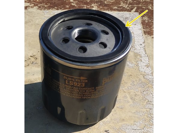 huiler le joint en caoutchouc du filtre