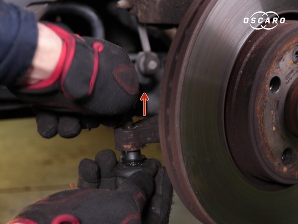 Retirer l'écrou de la rotule