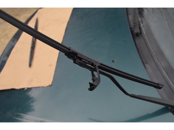 Poussez-le jusqu'en butée.