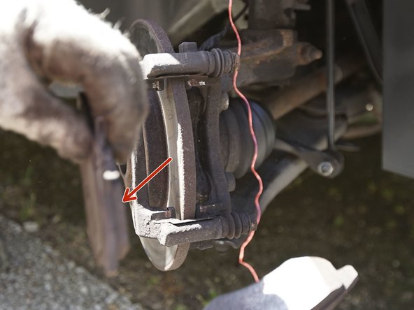 Retirez les 2 plaquettes