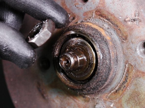 l’écrou n'est pas bloqué