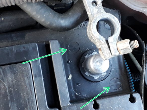 Rebrancher la cosse positive puis la cosse negative