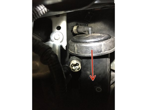 Rebrancher les durites de carburant