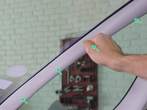 Agrafer le second montant