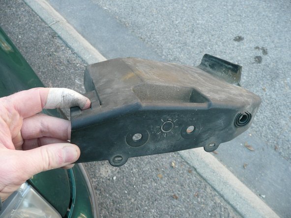 L'enlever et le mettre de coté.