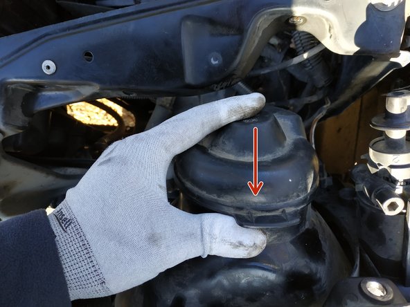 fermer le cache plastique