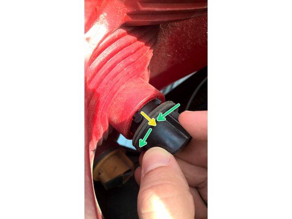 Sortir le bloc feux arrière