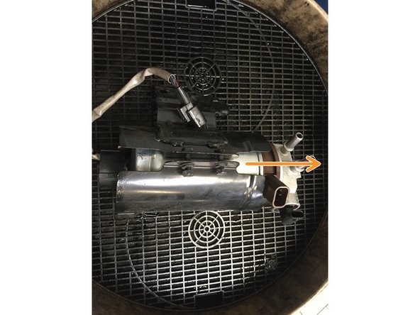 
Remove the filter from its support
