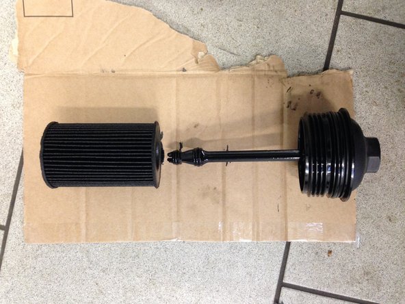 Retirer les trois joints à l&#039;aide d&#039;un petit tournevis