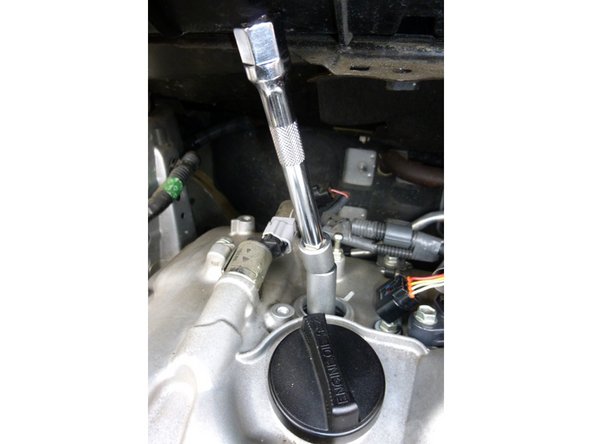 Insérer une rallonge.avec la douille de 14