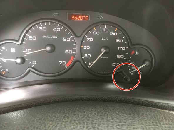 Pour effectuer la remise à zéro utiliser le bouton en bas à droite du tableau de bord