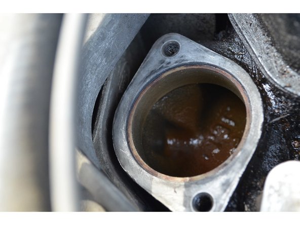 Faites attention à ne rien faire tomber dans le puits.