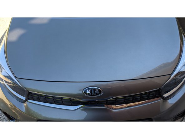 Refermer le capot moteur.