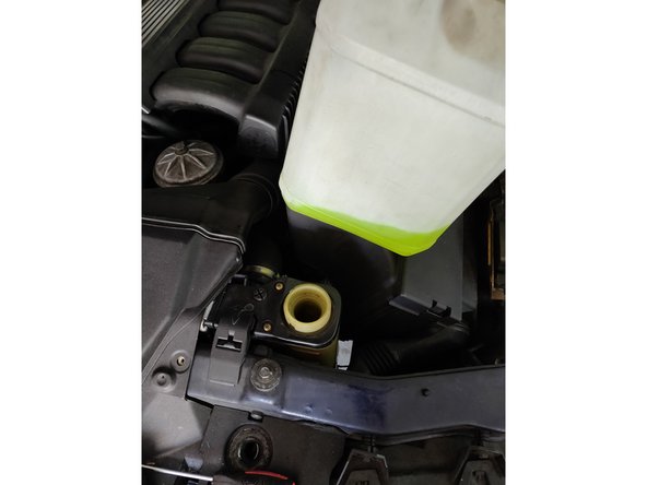 Faire l'appoint de liquide de refroidissement