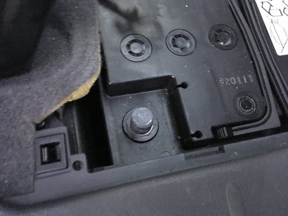 Débrancher la borne negative