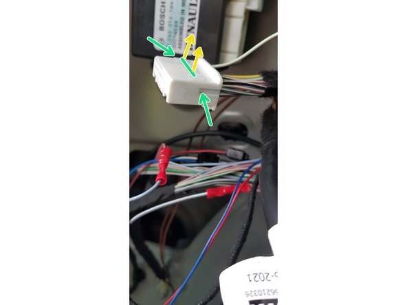 Ajouter d'un PIN dans le connecteur de la voiture.