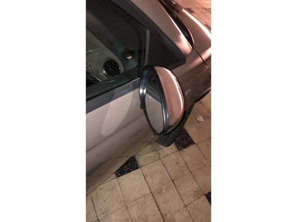 Proceder de la mêmes manière pour l'autre coté