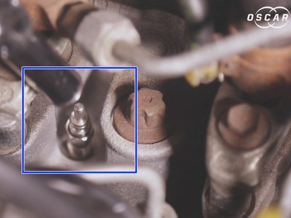 Revisser la bougie sans trop forcer