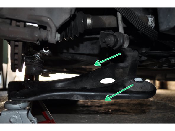 Déposer le triangle en tirant dessus vers l’extérieure.