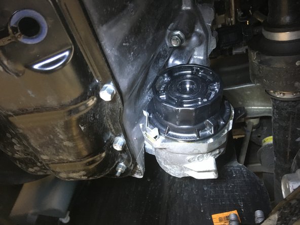 Remonter le filtre à huile