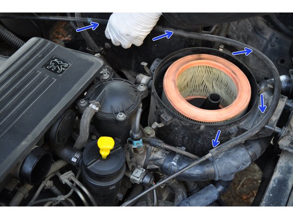 Replacer le câble d’accélérateur