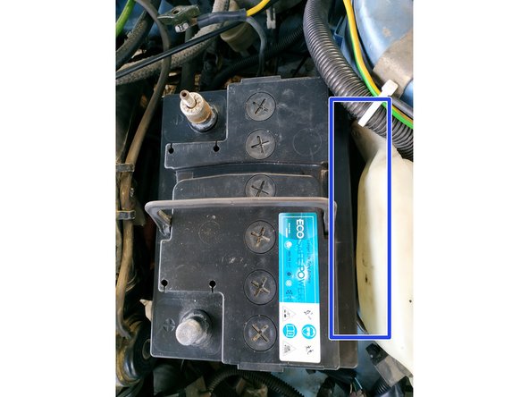 vérifier que la batterie est en butée