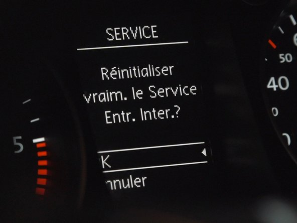 Un menu "Service" se lance vous proposant de réinitialiser les données