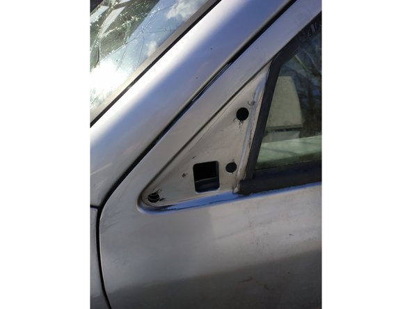 nettoyer la partie carrosserie