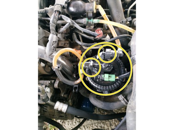 démarrer la voiture et vérifier qu'il n'y a pas de fuite