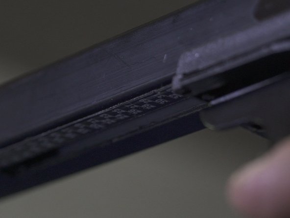 Ajuster la longueur des barres à l'aide de la règle se trouvant sous la barre