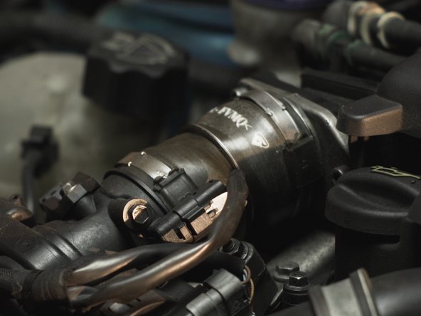 
Reconnect the connector to the sensor
