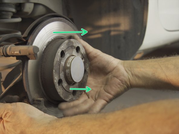 Déposer le disque sans retirer la chape