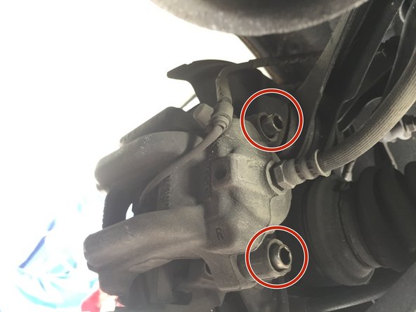 Dévisser les vis de BTR de 7 de l'étrier