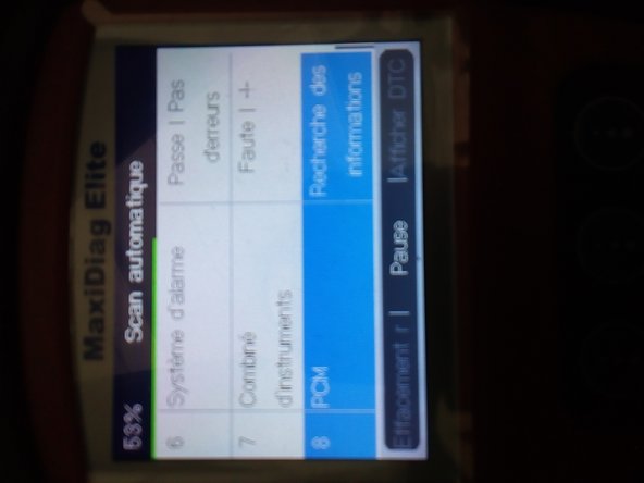 Le scan détaille les différentes anomalies rencontrées. Certains appareil permettent de remettre à zéro le compteur suite à la vidange ou effacer certains codes erreurs.